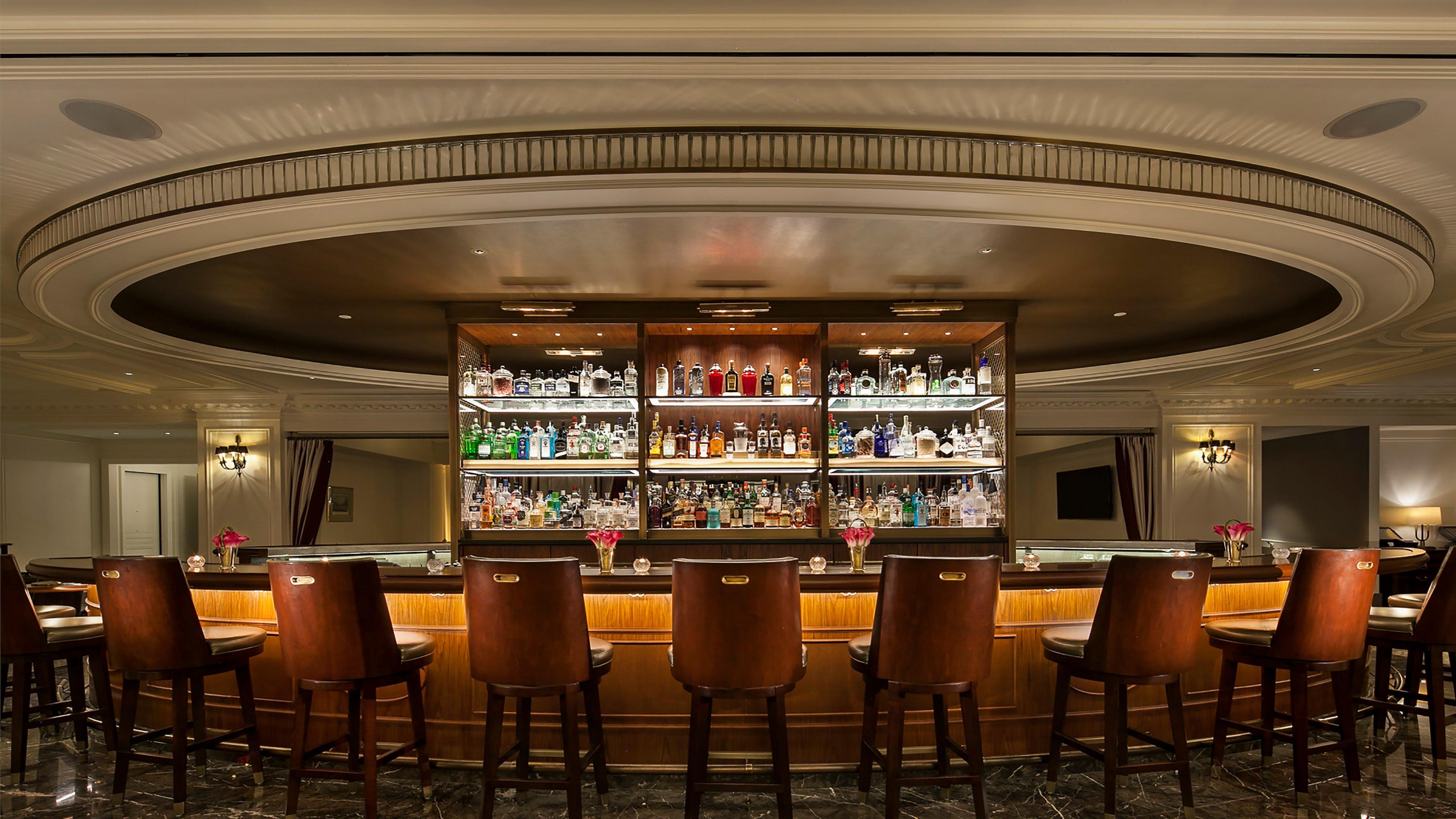 Intercontinental New York Barclay Hotel By Ihg Ngoại thất bức ảnh The bar at the St. Regis
