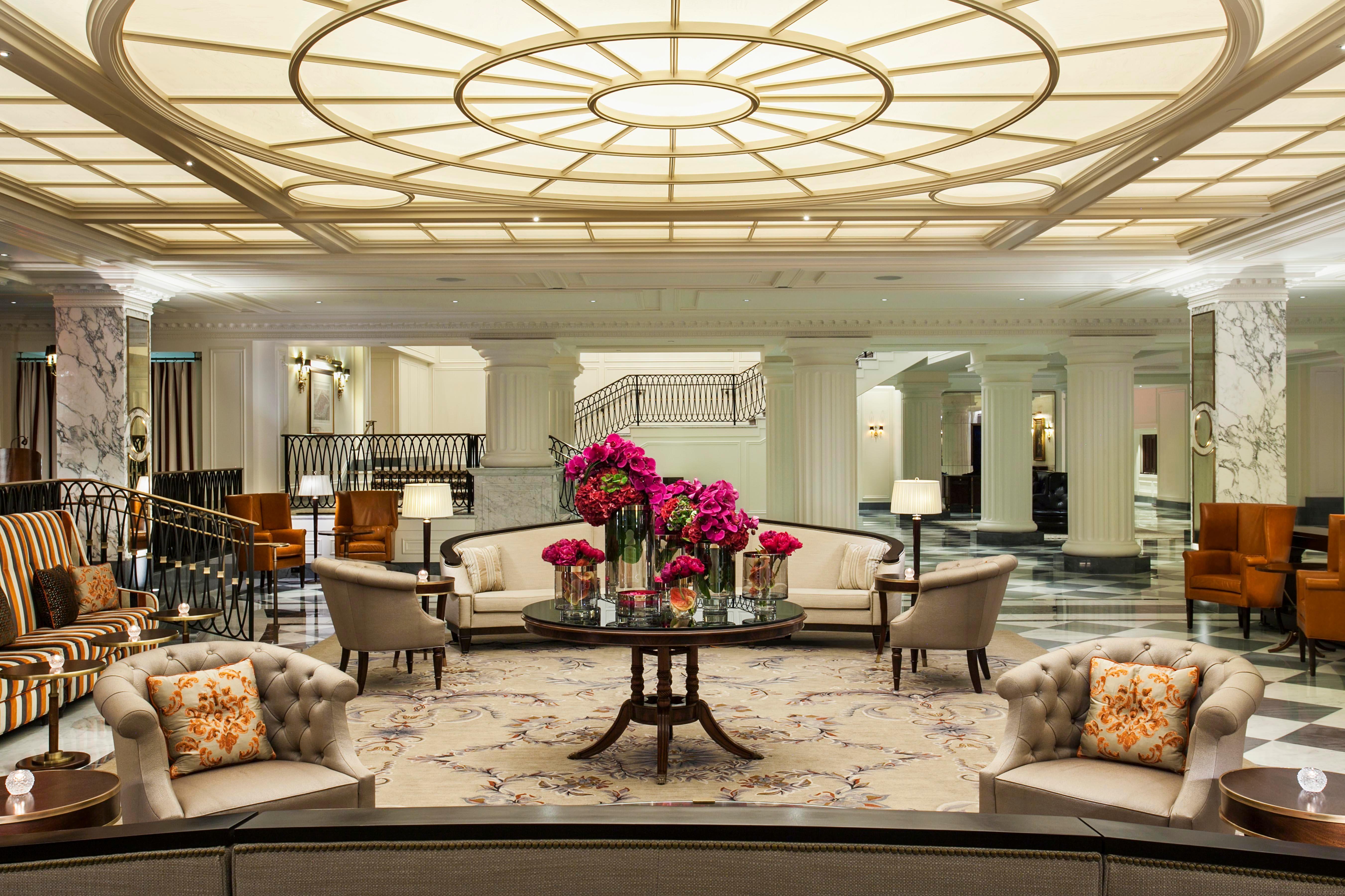 Intercontinental New York Barclay Hotel By Ihg Ngoại thất bức ảnh The lobby of the hotel